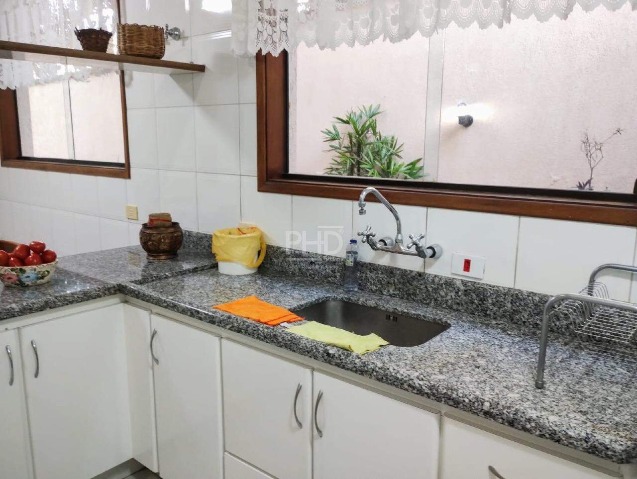 Sobrado à venda com 3 quartos, 302m² - Foto 19