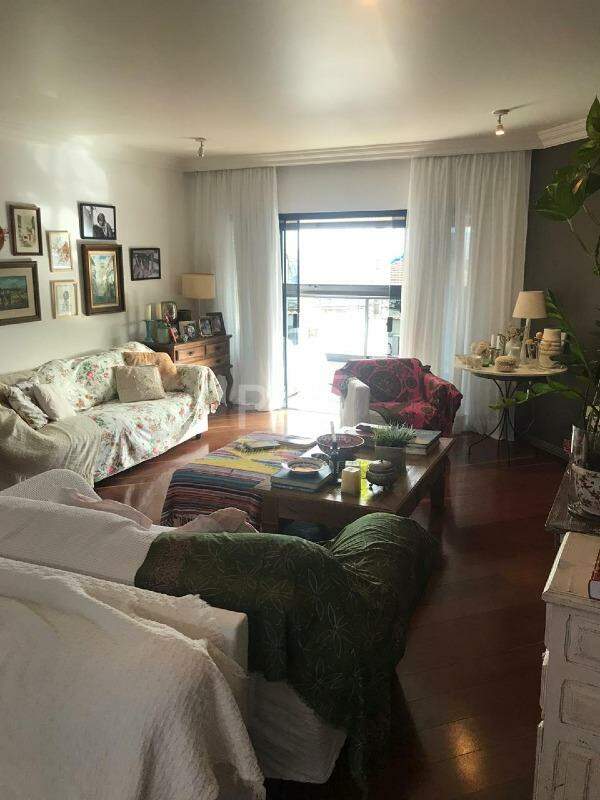 Apartamento à venda com 4 quartos, 210m² - Foto 3