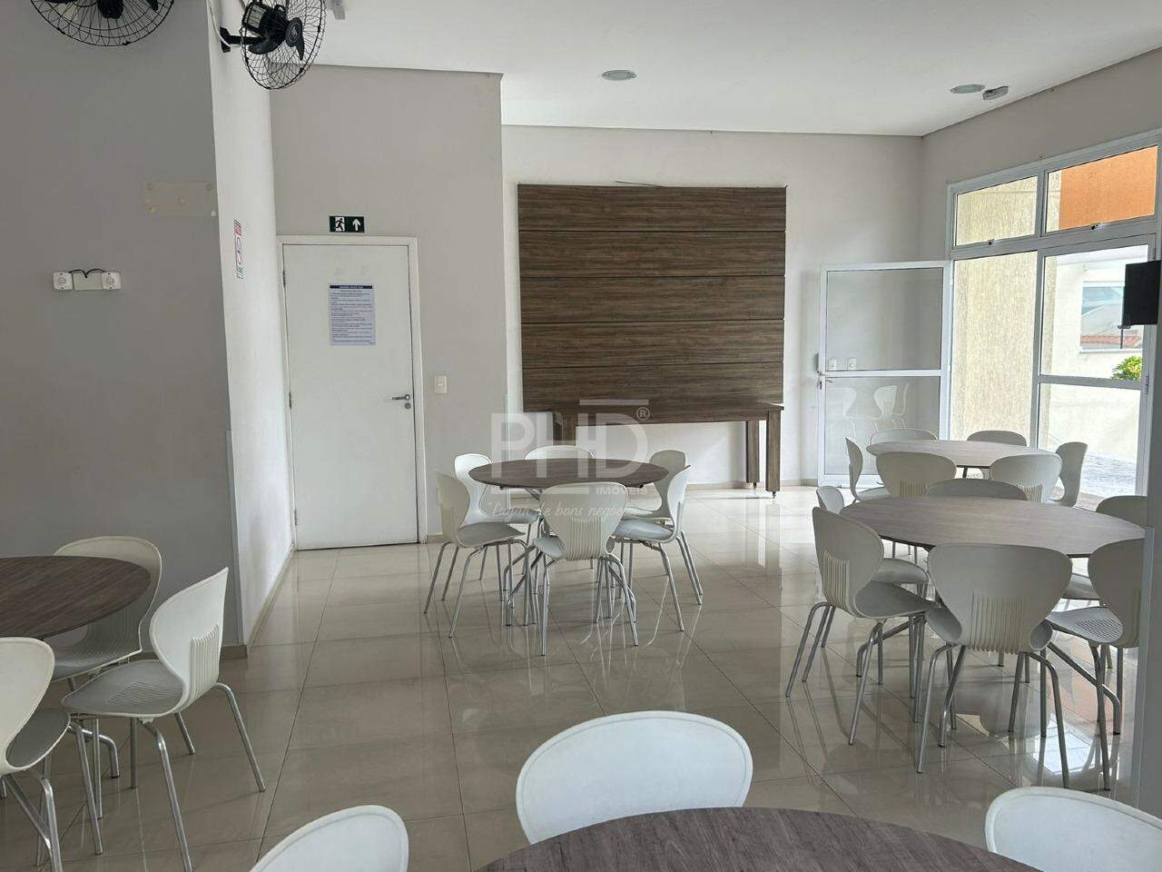 Apartamento à venda com 2 quartos, 76m² - Foto 28