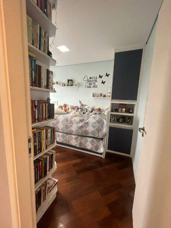 Apartamento à venda com 2 quartos, 76m² - Foto 12