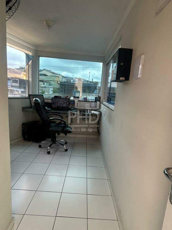 Apartamento à venda com 2 quartos, 76m² - Foto 26