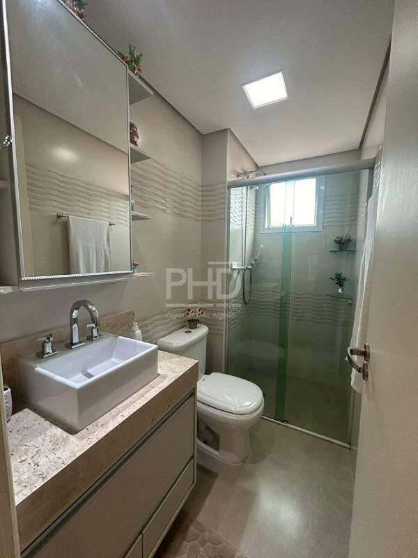 Apartamento à venda com 2 quartos, 76m² - Foto 16