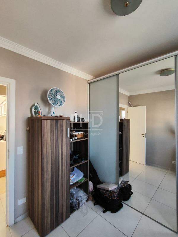 Apartamento à venda com 2 quartos, 64m² - Foto 10