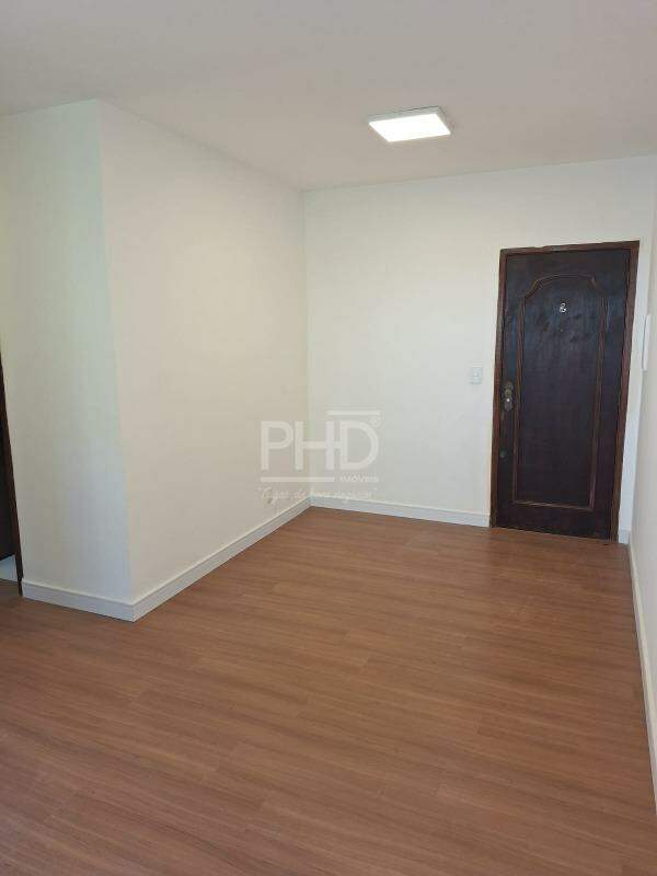 Apartamento à venda com 2 quartos, 50m² - Foto 3