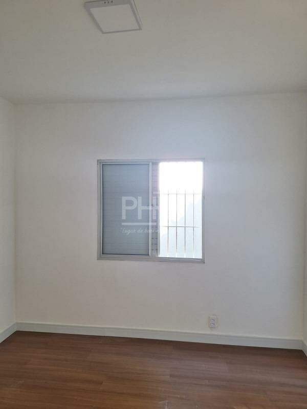 Apartamento à venda com 2 quartos, 50m² - Foto 11