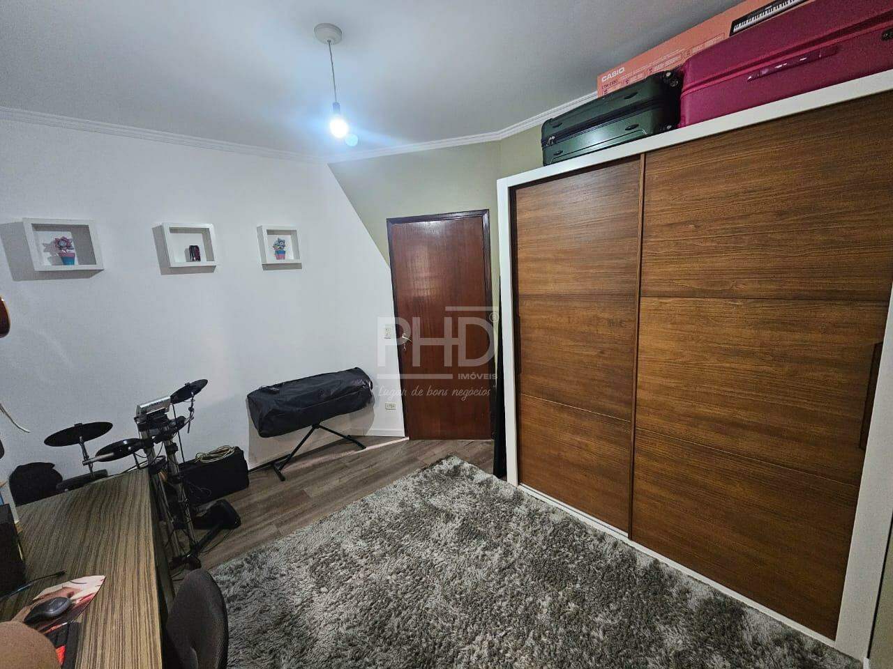 Sobrado à venda com 3 quartos, 272m² - Foto 18