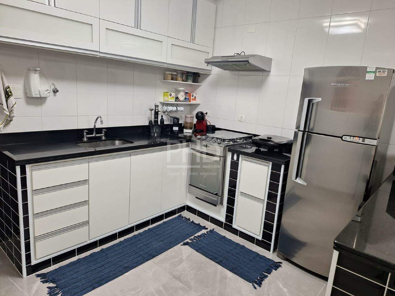 Sobrado à venda com 3 quartos, 244m² - Foto 43