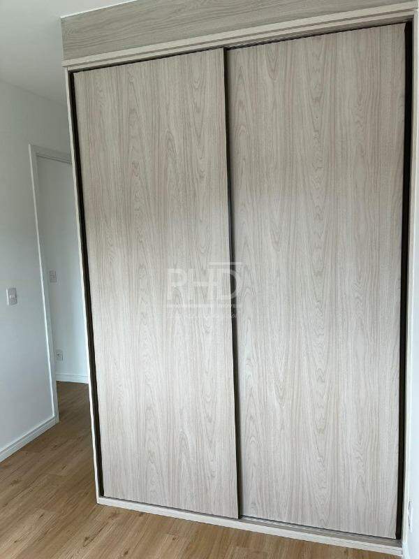 Apartamento à venda com 2 quartos, 57m² - Foto 13