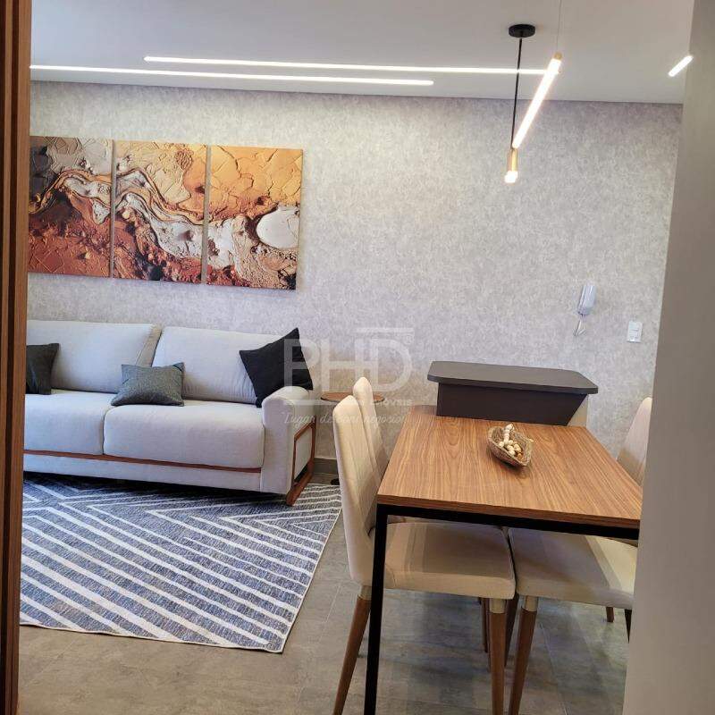 Apartamento à venda com 2 quartos, 57m² - Foto 2