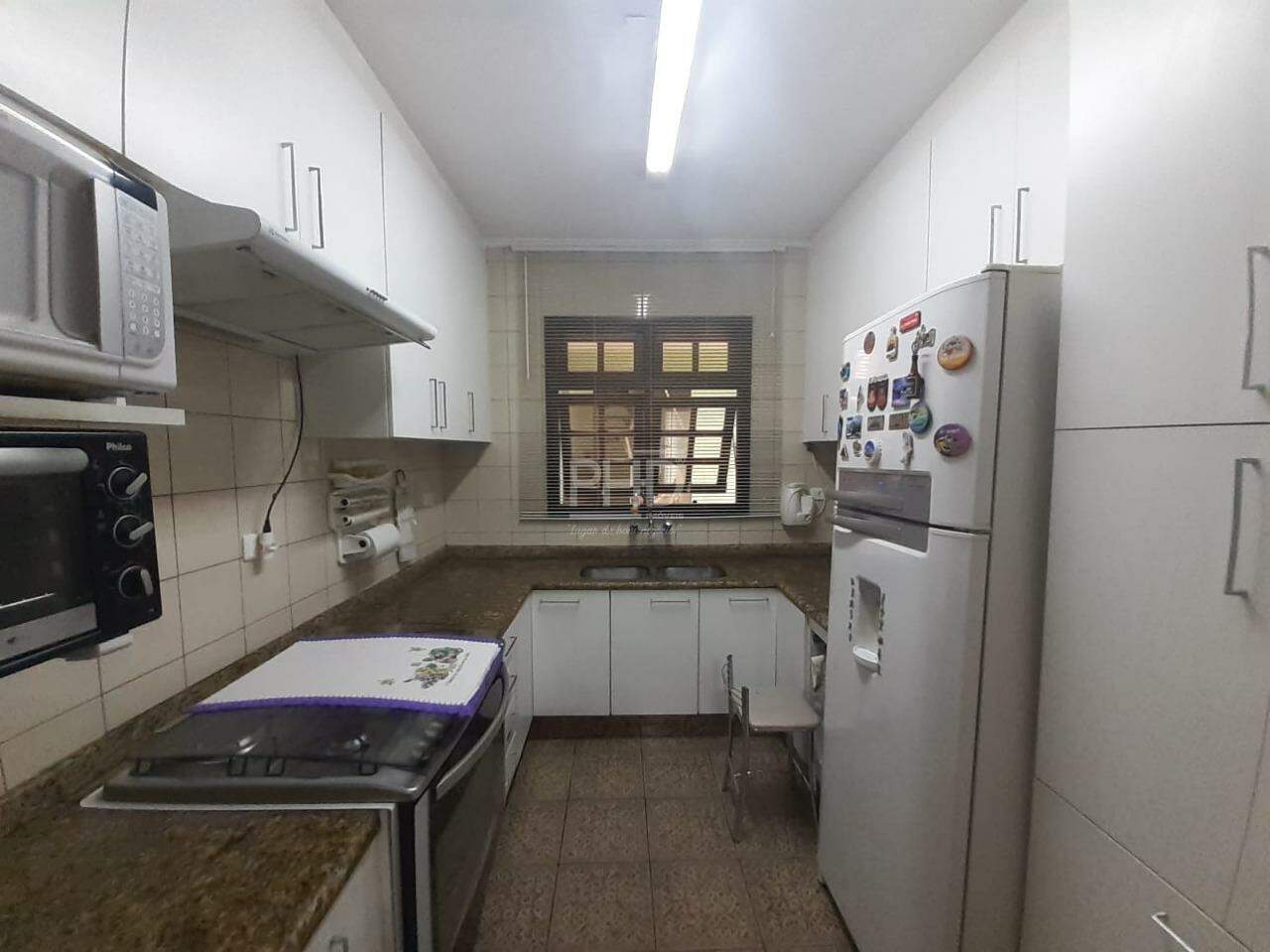 Sobrado à venda com 2 quartos, 255m² - Foto 5