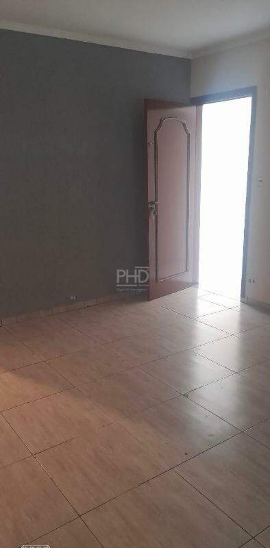 Sobrado à venda com 2 quartos, 186m² - Foto 1