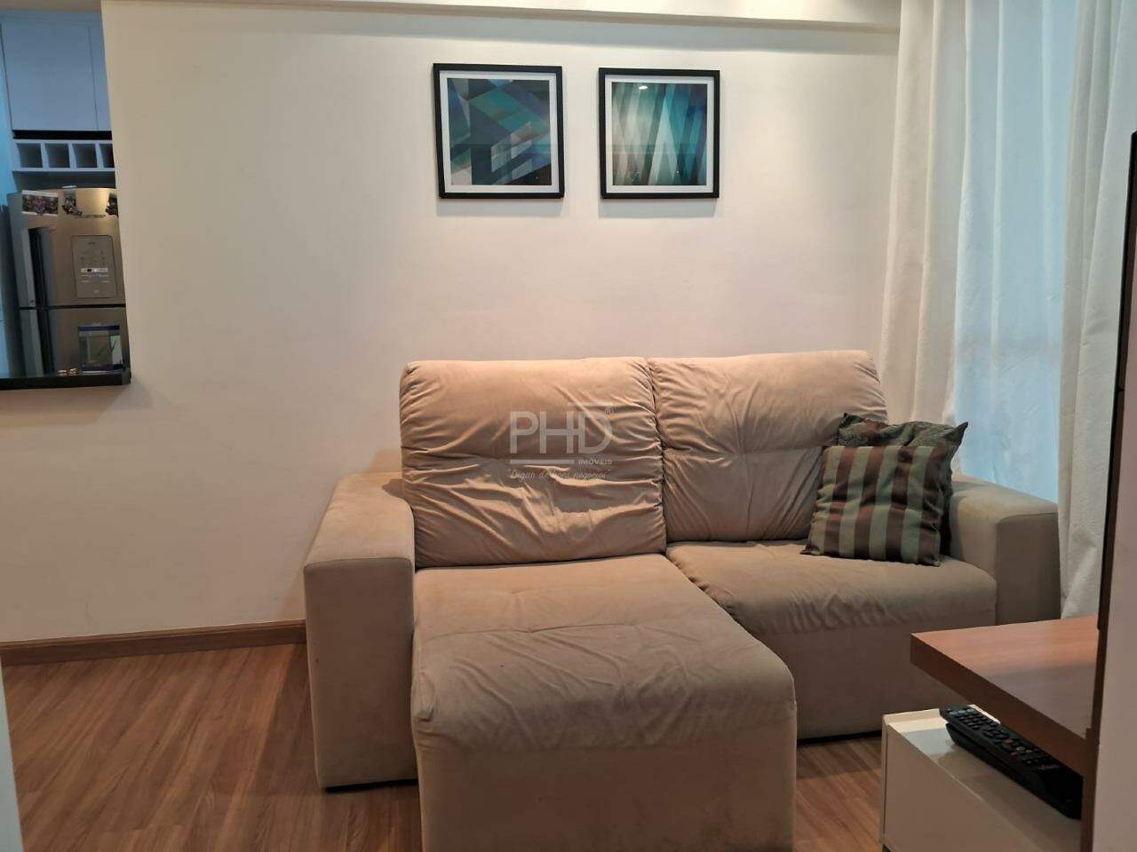 Apartamento à venda com 2 quartos, 62m² - Foto 3