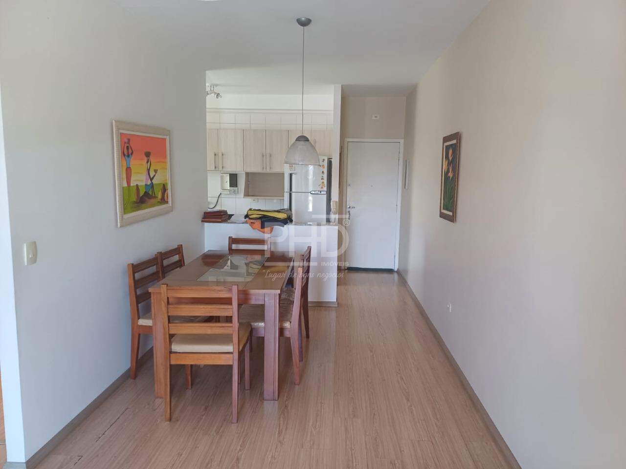 Apartamento à venda com 2 quartos, 67m² - Foto 3