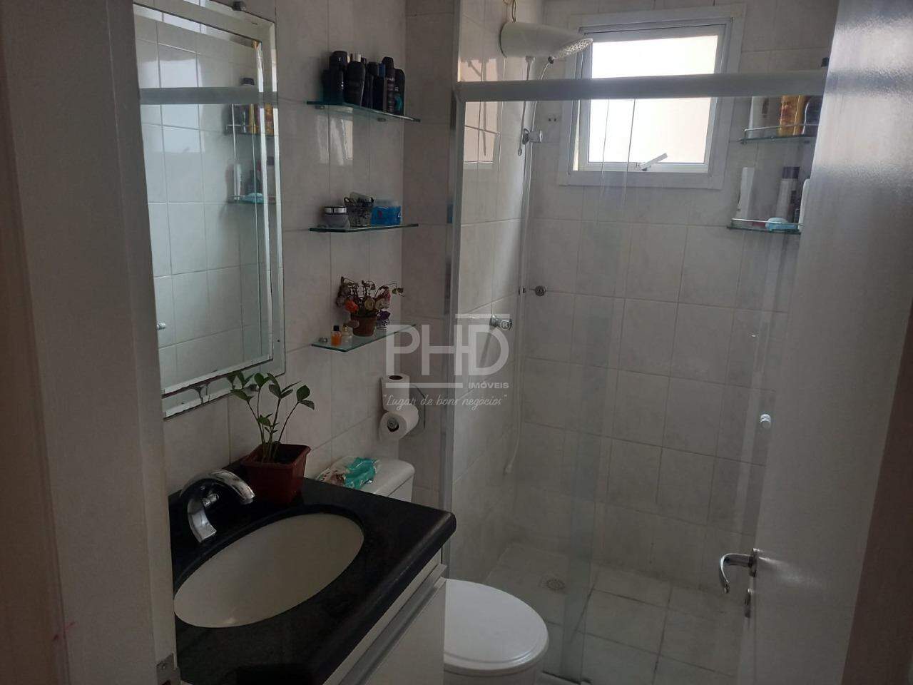 Apartamento à venda com 2 quartos, 67m² - Foto 11