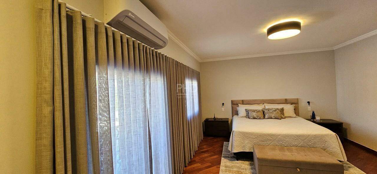 Sobrado à venda com 4 quartos, 382m² - Foto 26