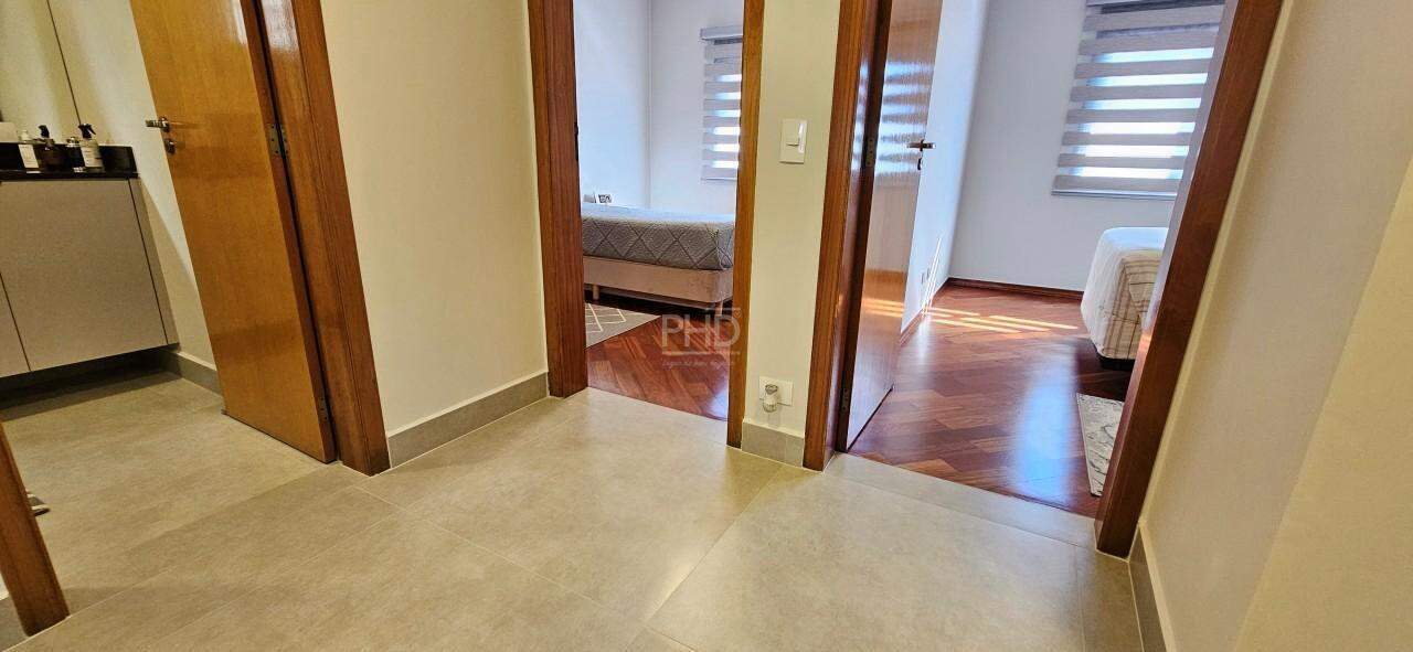 Sobrado à venda com 4 quartos, 382m² - Foto 22