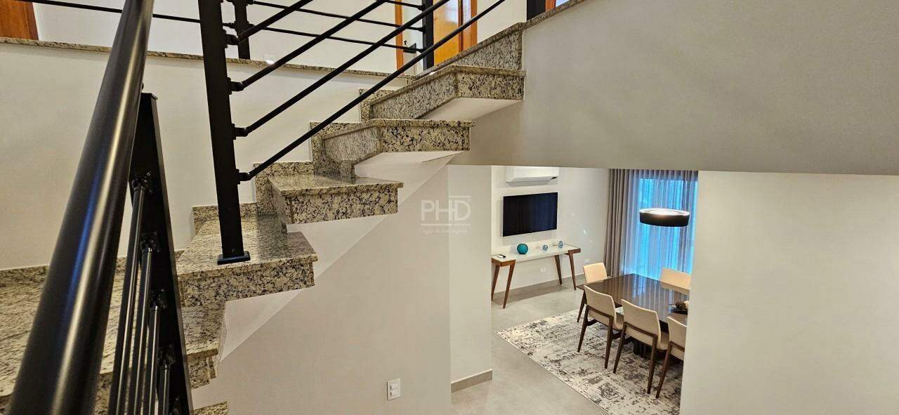 Sobrado à venda com 4 quartos, 382m² - Foto 19