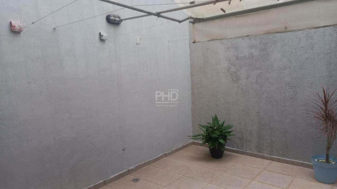 Sobrado à venda com 3 quartos, 225m² - Foto 26