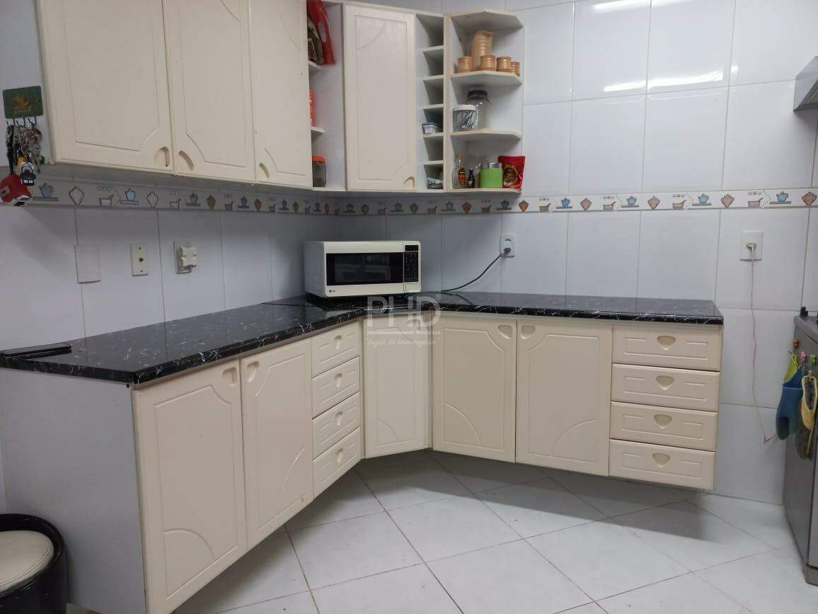 Sobrado à venda com 3 quartos, 225m² - Foto 7