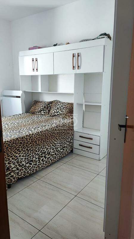 Apartamento à venda com 2 quartos, 70m² - Foto 4