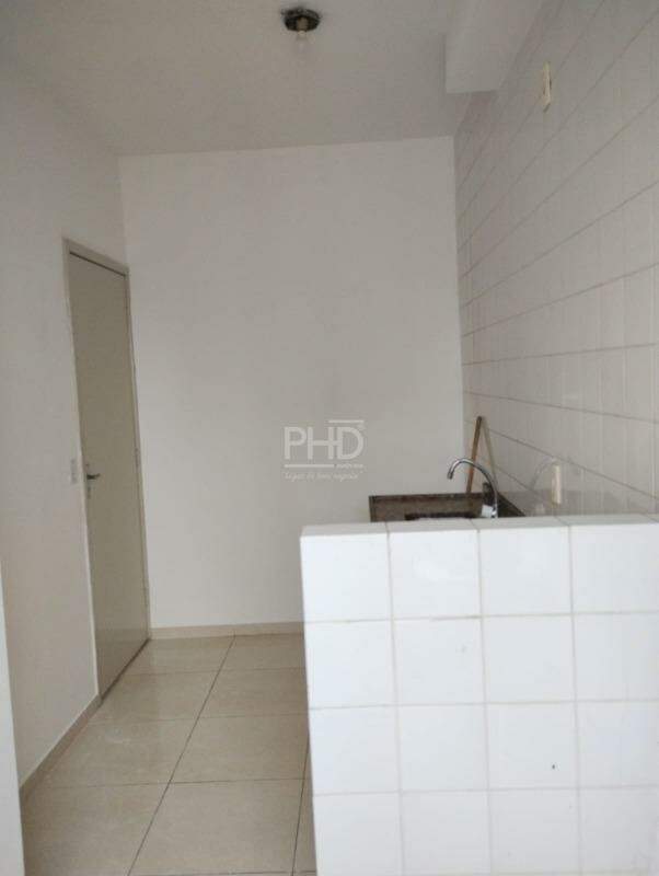 Apartamento à venda com 2 quartos, 60m² - Foto 13