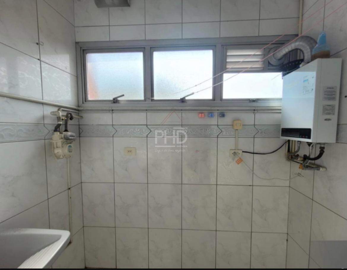 Apartamento à venda com 2 quartos, 55m² - Foto 15