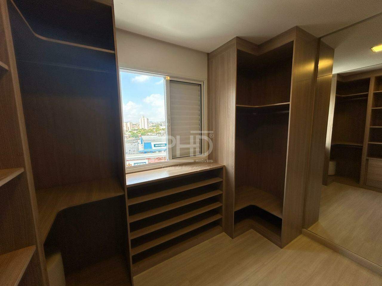 Apartamento à venda com 2 quartos, 80m² - Foto 20