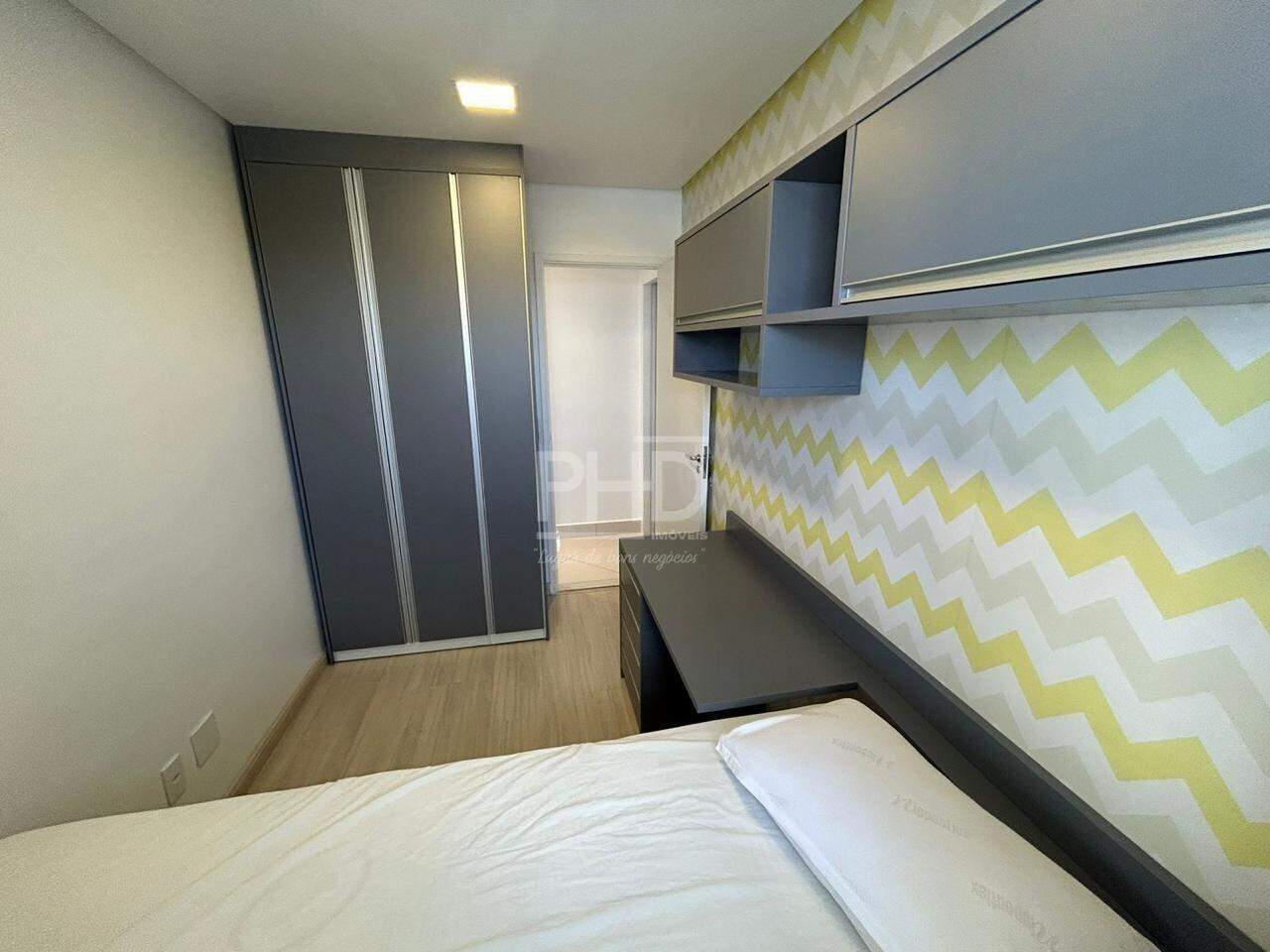 Apartamento à venda com 2 quartos, 80m² - Foto 22