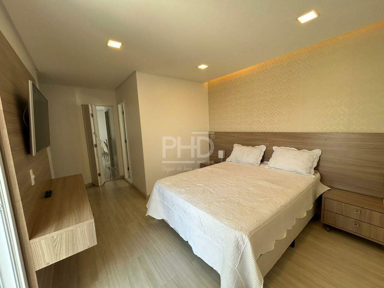 Apartamento à venda com 2 quartos, 80m² - Foto 15