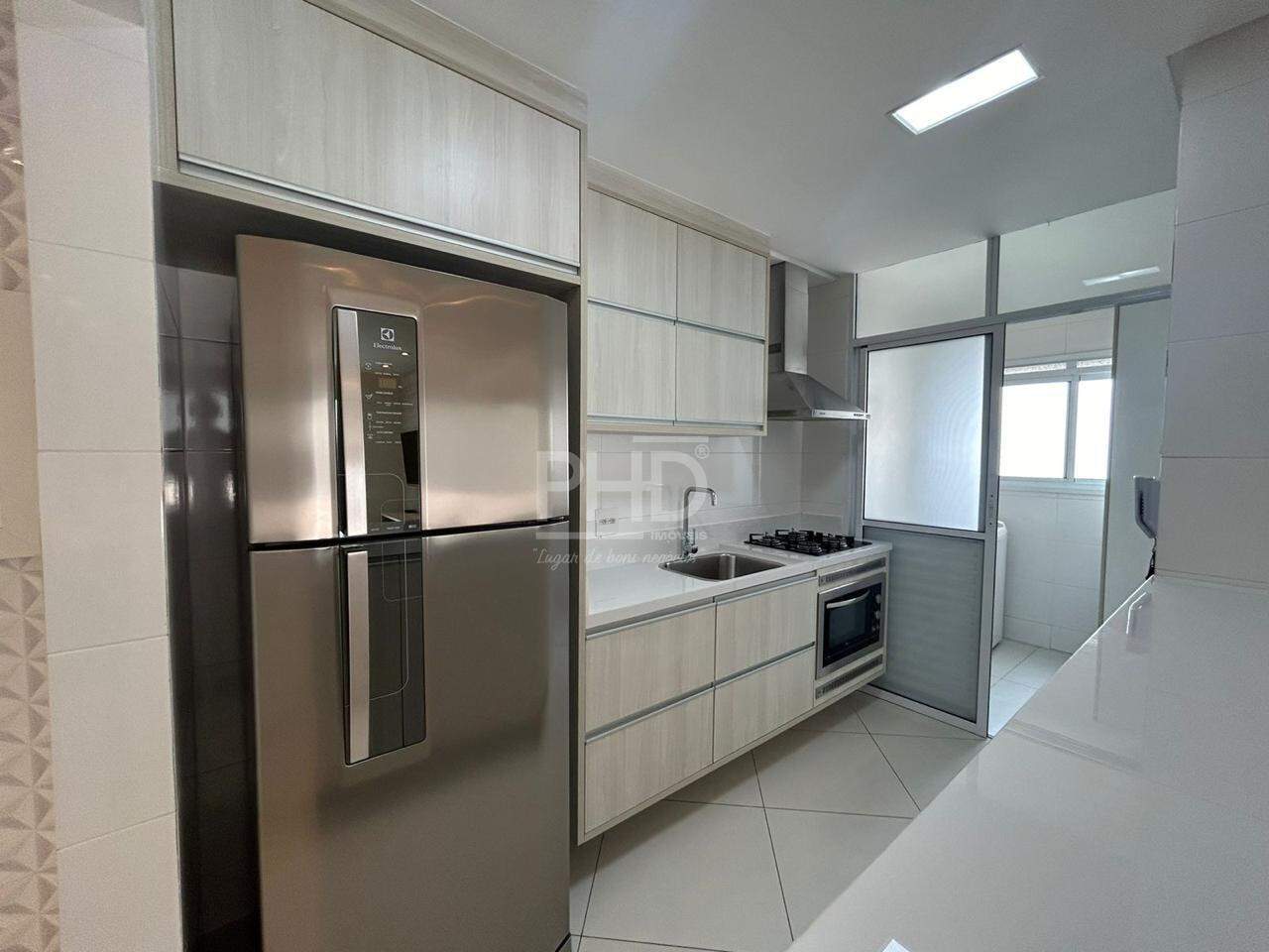 Apartamento à venda com 2 quartos, 80m² - Foto 10