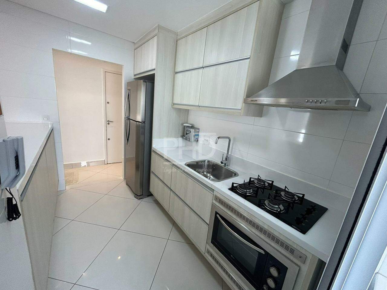 Apartamento à venda com 2 quartos, 80m² - Foto 27