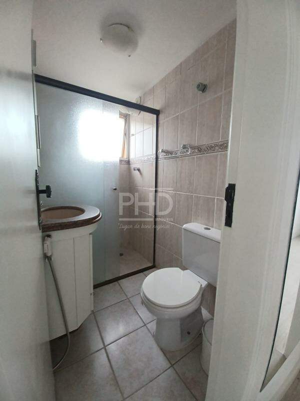 Apartamento à venda com 2 quartos, 72m² - Foto 9