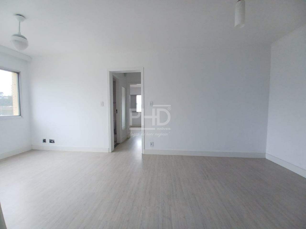 Apartamento à venda com 2 quartos, 72m² - Foto 2