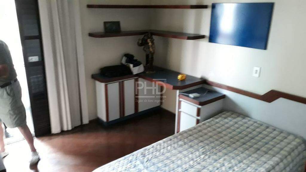 Apartamento à venda com 4 quartos, 240m² - Foto 7