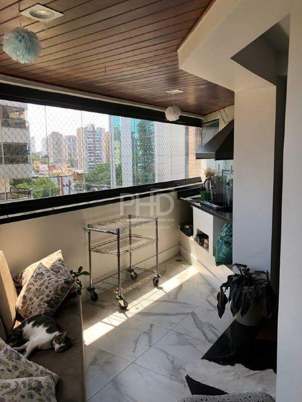 Apartamento à venda com 4 quartos, 240m² - Foto 3