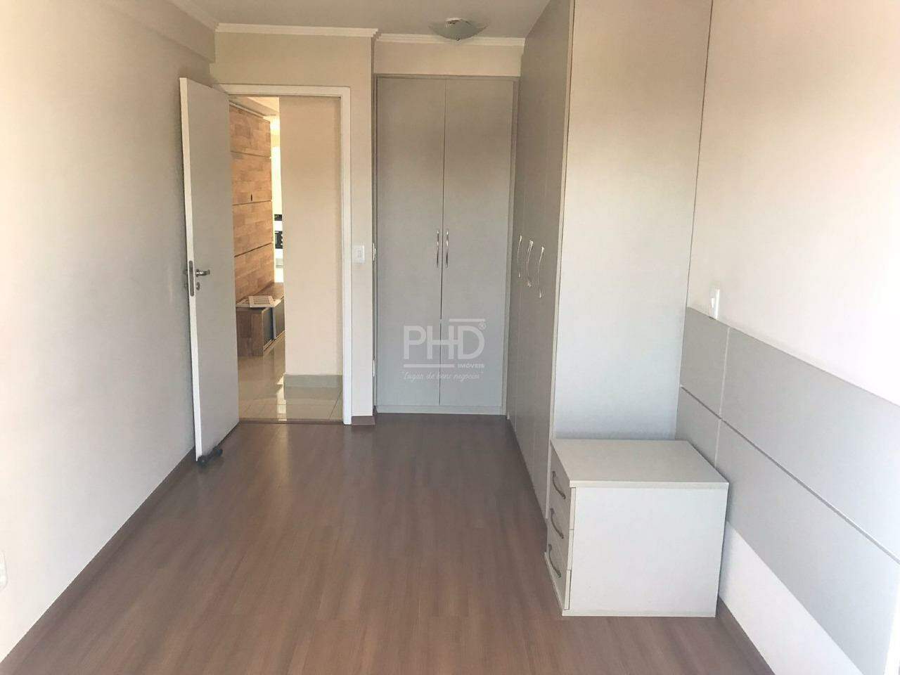 Apartamento à venda com 3 quartos, 82m² - Foto 11