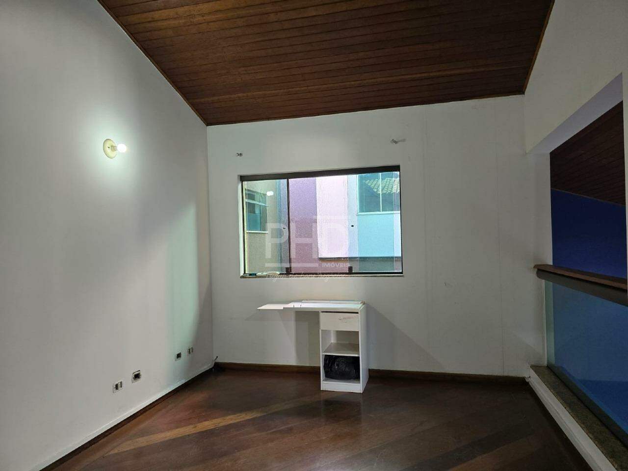 Sobrado para alugar com 3 quartos, 272m² - Foto 12