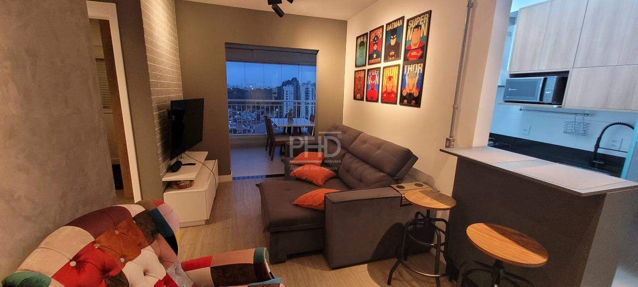 Apartamento à venda com 2 quartos, 64m² - Foto 2