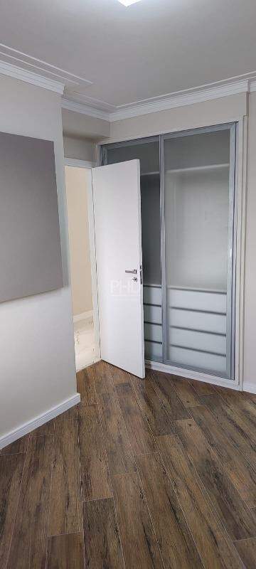 Apartamento à venda com 3 quartos, 83m² - Foto 26