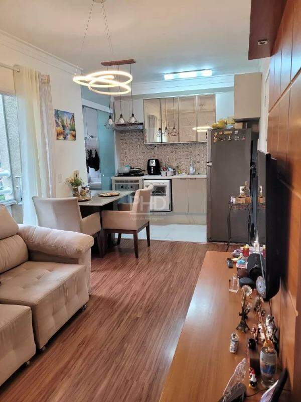 Apartamento à venda com 2 quartos, 59m² - Foto 2