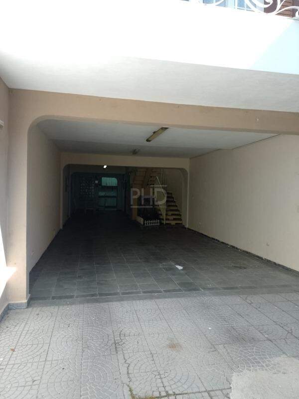 Sobrado para alugar com 3 quartos, 225m² - Foto 51