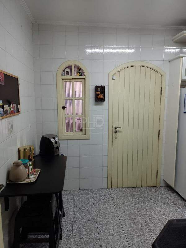 Sobrado para alugar com 3 quartos, 225m² - Foto 10