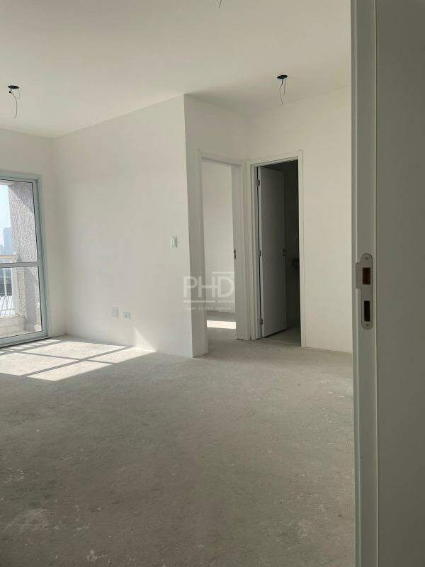 Apartamento à venda com 2 quartos, 41m² - Foto 2