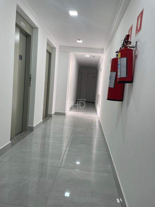 Apartamento à venda com 2 quartos, 41m² - Foto 10