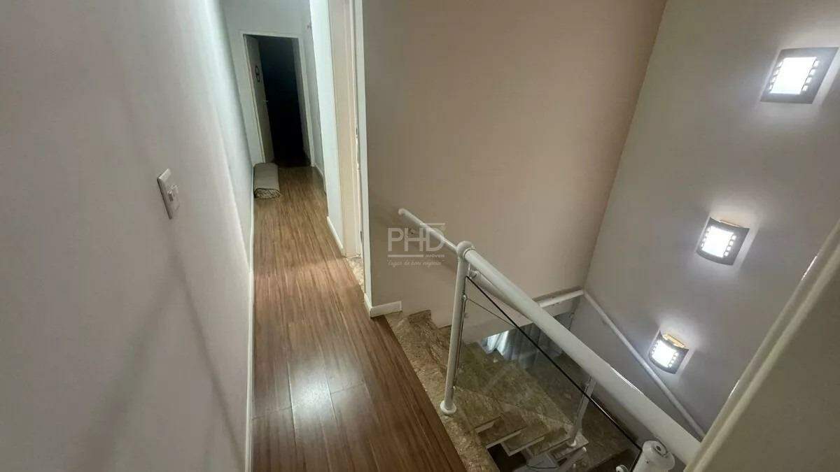 Sobrado à venda com 3 quartos, 212m² - Foto 17