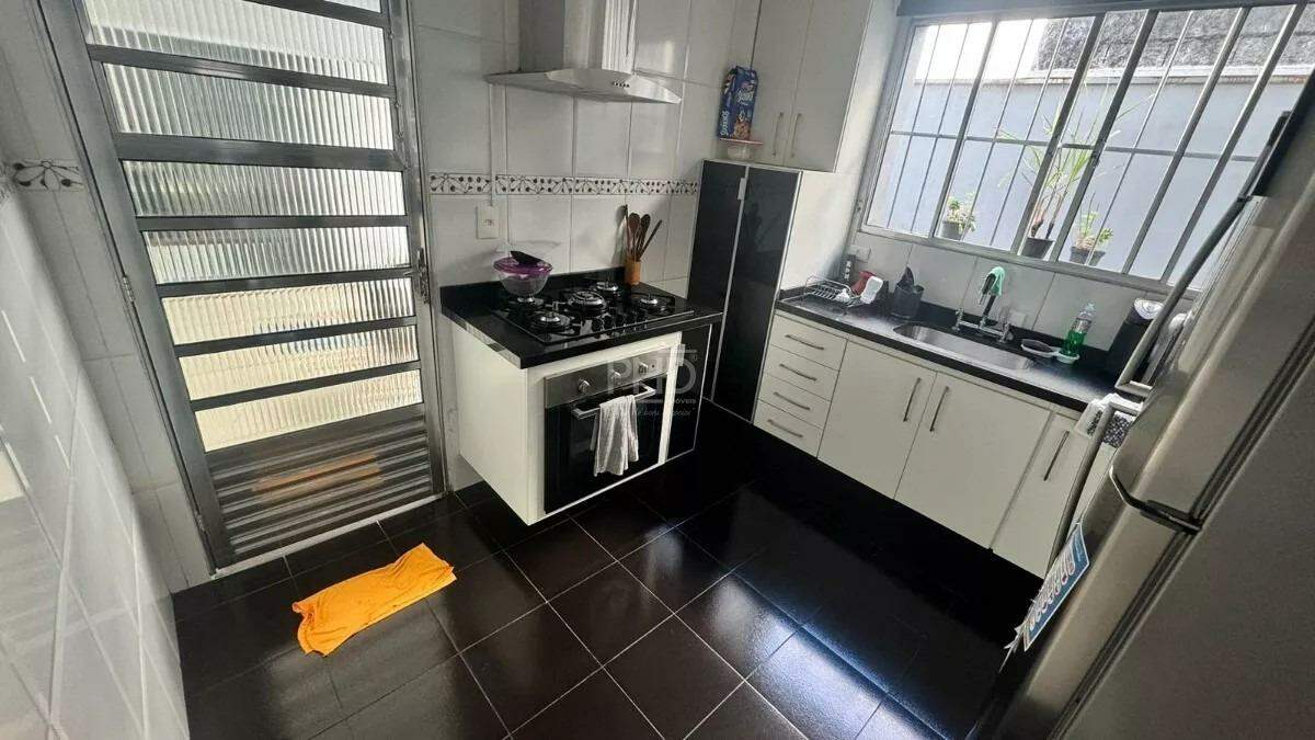 Sobrado à venda com 3 quartos, 212m² - Foto 7