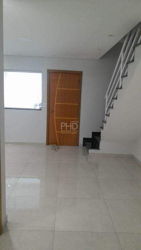 Sobrado à venda com 2 quartos, 142m² - Foto 4