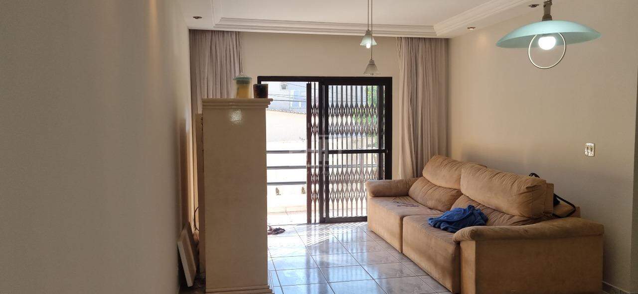 Apartamento à venda com 3 quartos, 88m² - Foto 2