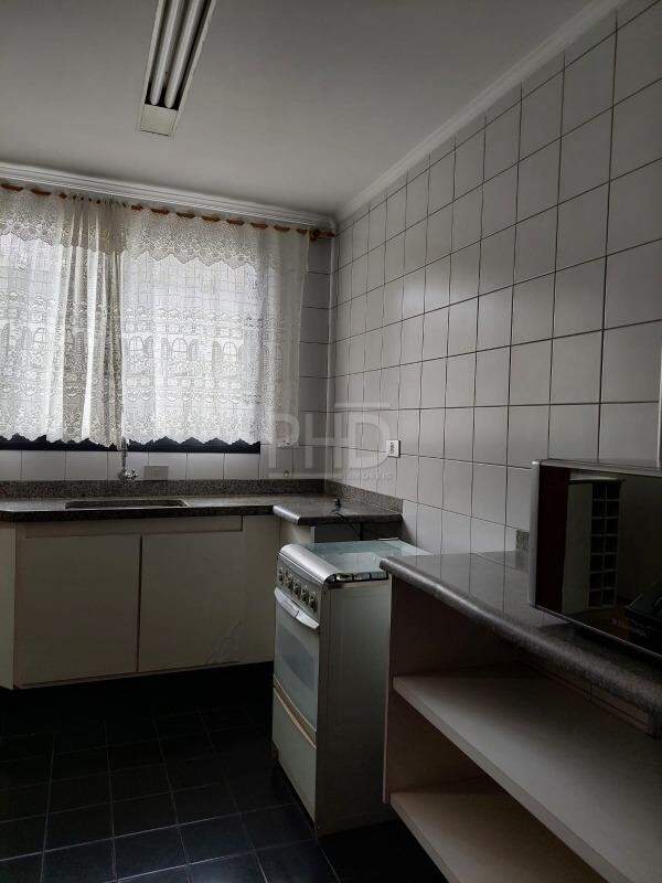 Apartamento à venda com 3 quartos, 135m² - Foto 26