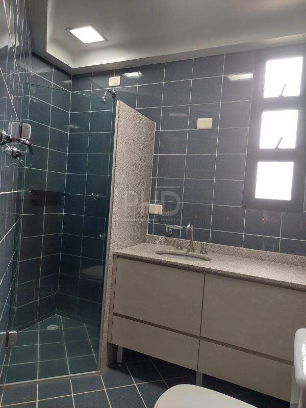 Apartamento à venda com 3 quartos, 135m² - Foto 19